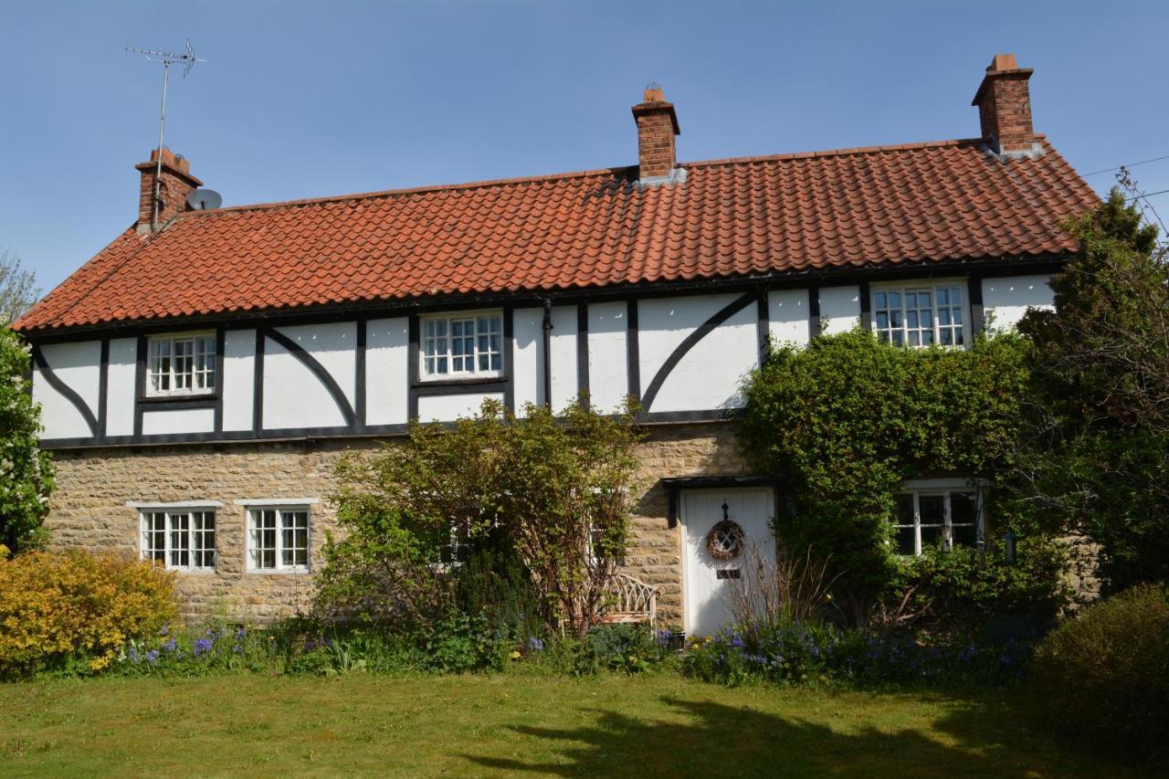 Bohemianbreezebreaks Thornton Dale Exterior foto